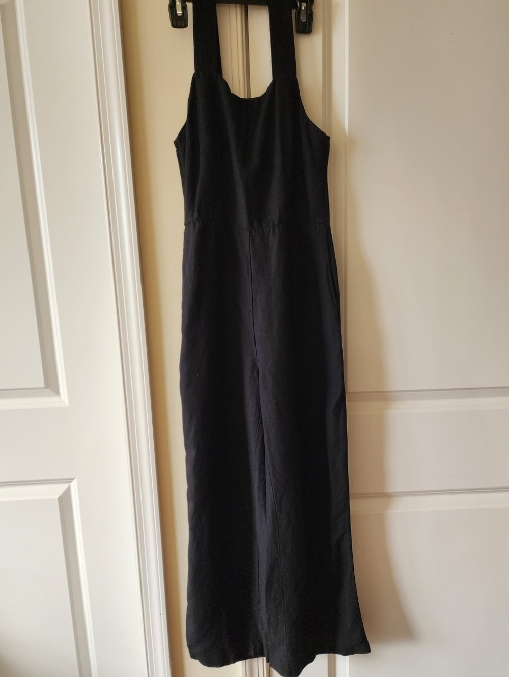 H&M Black Sleeveless Maxi Dress